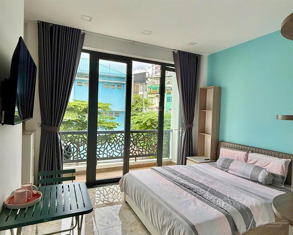 Cho thuê căn hộ 1pn 40m2 mới 100% tách bếp  mặt tiền lê văn sỹ quận 3, gần sát chợ nguyễn văn trỗi