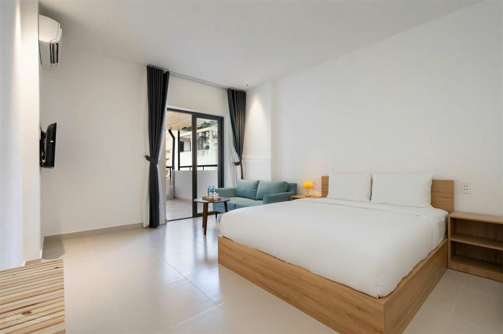 Cho thuê căn hộ 1pn 40m2 máy giặt riêng  đường nguyễn phi khanh, q1, gần ngay công viên lê văn tám