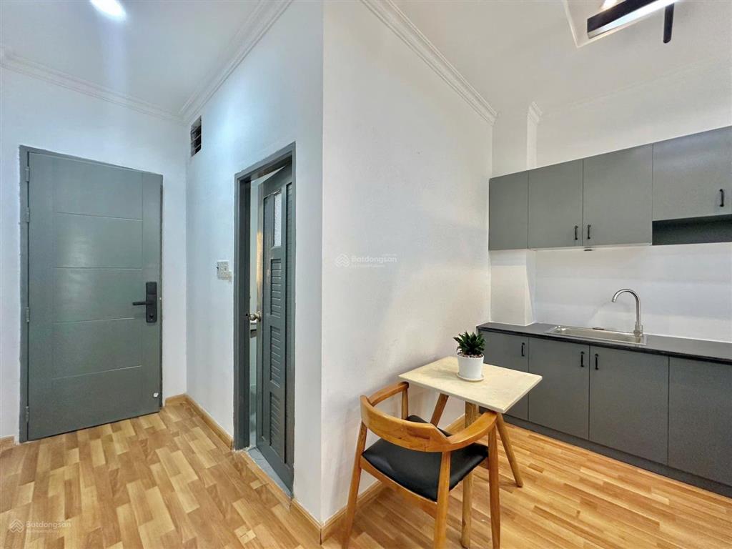 Cho thuê căn hộ 1pn 40m2 mới 100% full nội thất ban công  nguyễn thị minh khai q3, gần đh sư phạm