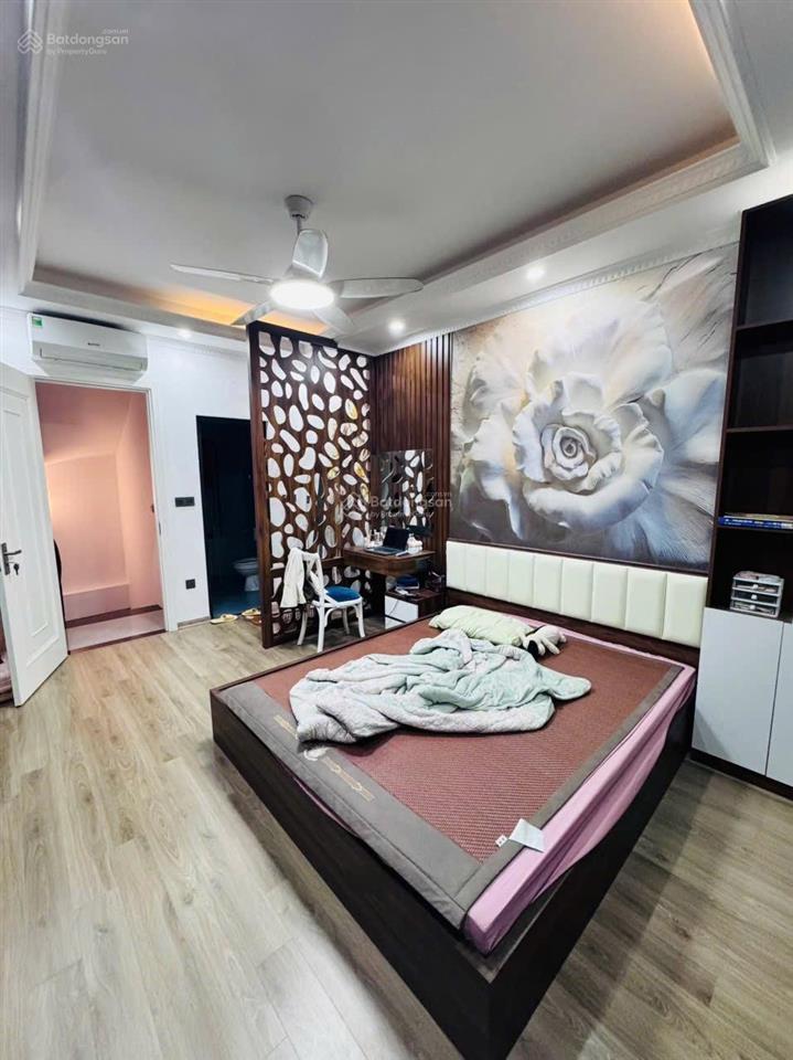 Bán nhà 5 tầng 5 ngủ gần ga văn quán trần phú hà đông ô tô đỗ cửa gần 60m2 giá nhỉnh 12 tỷ