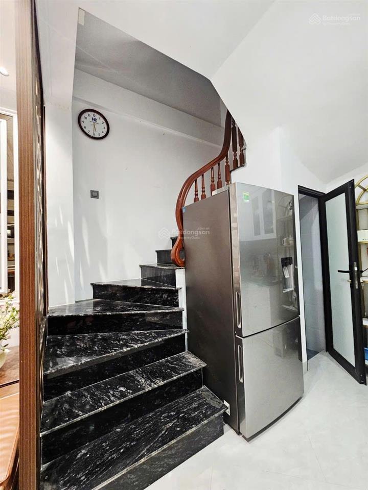 Bán nhà 5 tầng 5 ngủ gần ga văn quán trần phú hà đông ô tô đỗ cửa gần 60m2 giá nhỉnh 12 tỷ