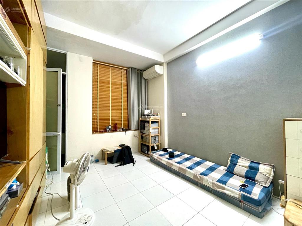 Bán nhà văn quán hà đông kinh doanh diện tích 42m2, 4 tầng giá 18,3 tỷ