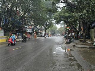 Bán nhà cầu bươu ô tô đỗ ở cửa gần đường 70 tiềm năng tăng giá cao dt 55m2 mt4,2 giá nhỉnh 13 tỷ