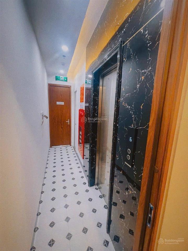 Bántòa nhà phân lô yên xá thanh trì 7 tầng cẩu thang máy ô tô tránh kinh doanh đỉnh giá nhỉnh 17 tỷ