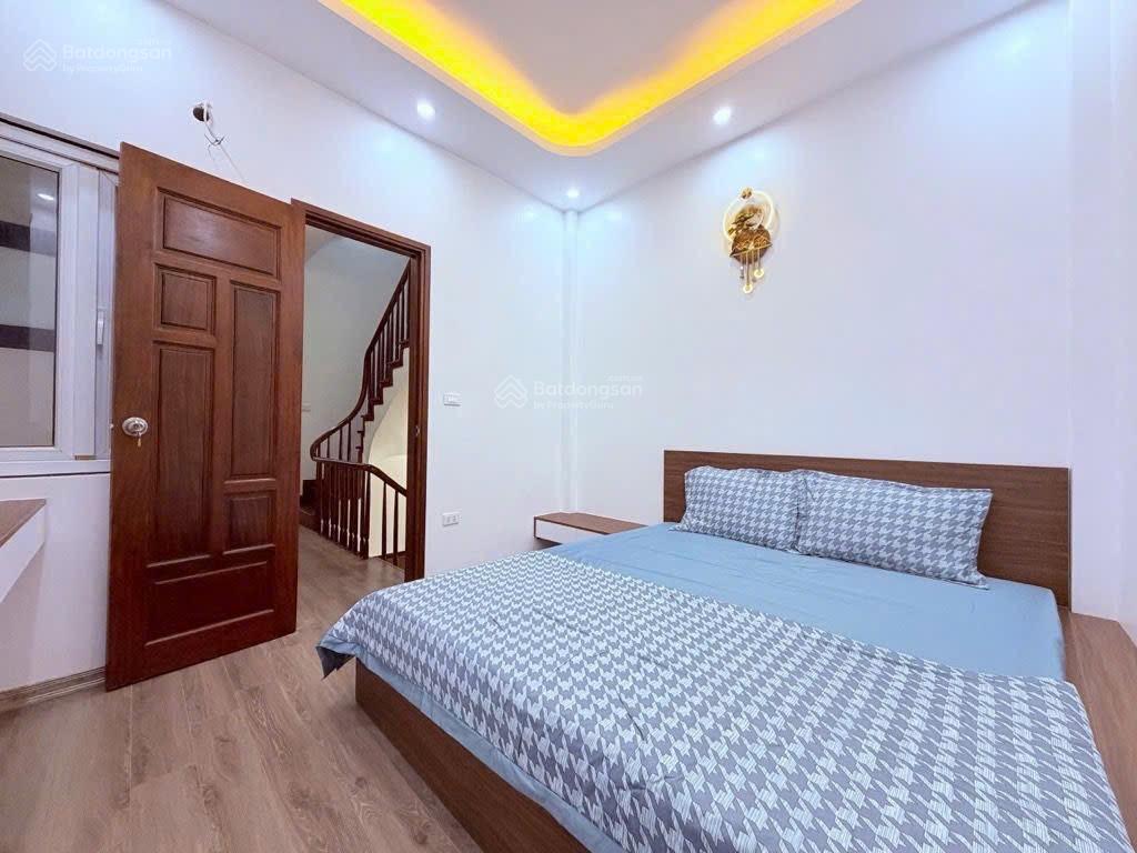 Bán nhà mặt phố phân lô tô hiệu hà đông 66m2x5 tầng  kinh doanh  đang chờ cầu thang máy giá 17tỷ