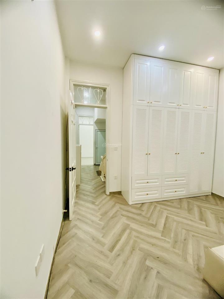 Bán nhà văn quán hà đông vip dt 72m2x5 tầng ô tô tránh đỗ, kinh doanh đỉnh nhà mới giá thỏa thuận