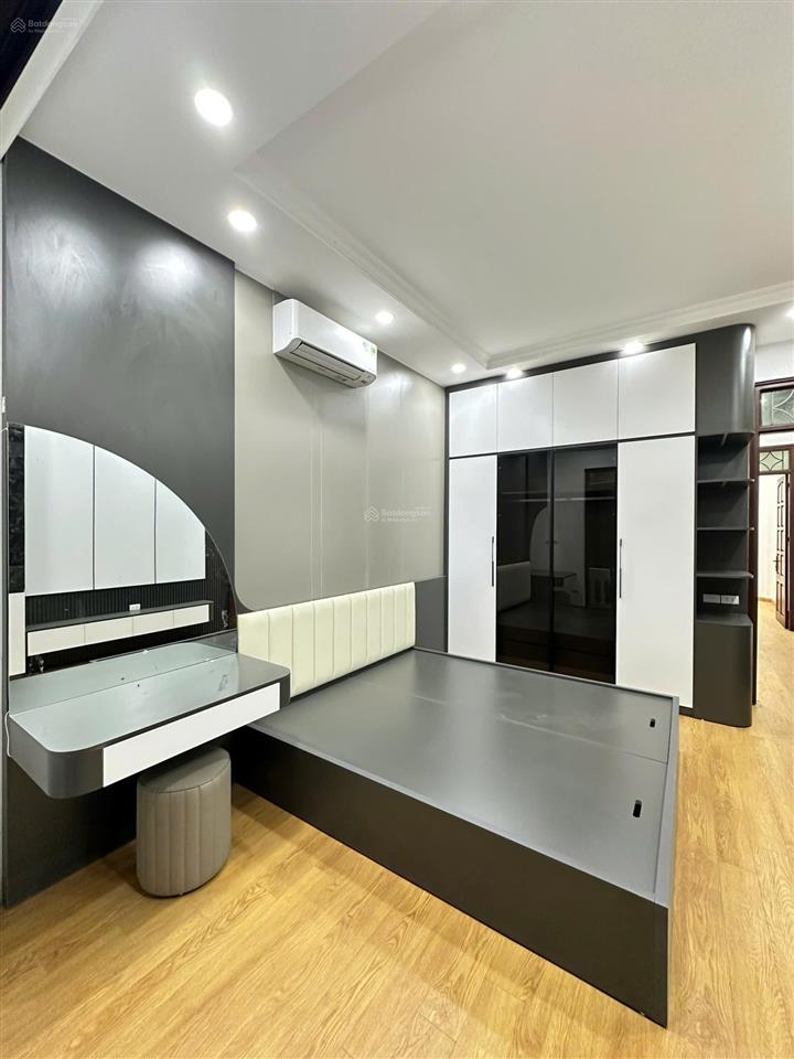 Bán nhà đẹp trung tâm tô hiệu hà đông 2 mặt thoáng kinh doanh sầm uất dt 40m2x4tầng giá nhỉnh 12 tỷ
