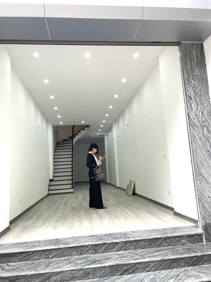 Bán nhà vip lê trọng tấn hà đông 58m 4 tầng 3.6m sổ phân lô ô tô đỗ cửa hai mặt ngõ giá 10,9 tỷ