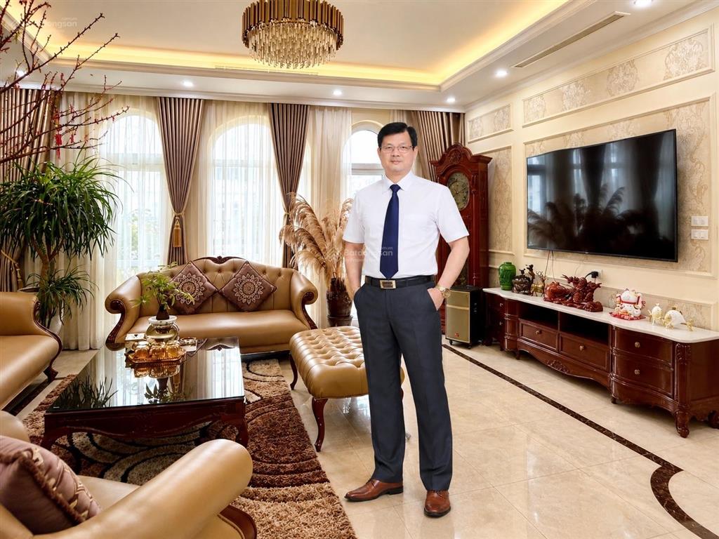 Bán nhà biệt thự 3 tầng, 241m2 tại vạn phúc, hà đông, 4 làn đường ô tô giá 89 tỷ kinh doanh đỉnh