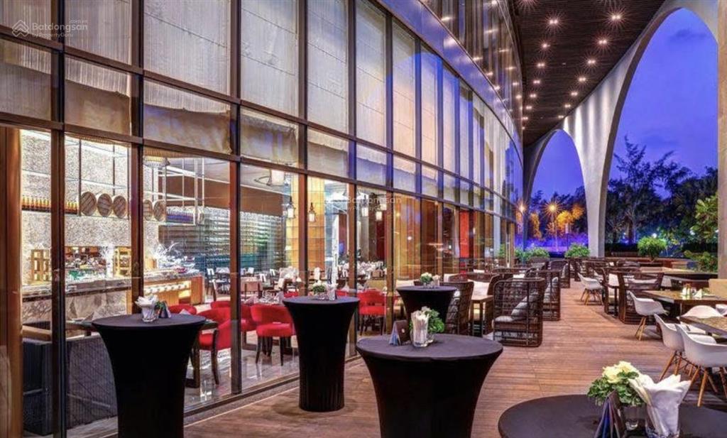 Chuyển nhượng khách sạn pullman vũng tàu 5 sao đẳng cấp quốc tế 29304m2, 13 tầng , mặt tiền 300m.