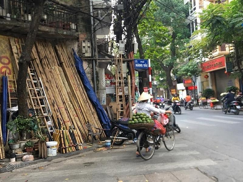 Bán mảnh đất hiếm trung tâm phố cổ gần phố hàng điếu. diện tích 490m2, mặt tiền 11m. sổ nở hậu