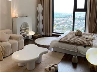 Mới chính chủ bán gấp ch 2 ngủ 90m²  7.2 tỷ  view thoáng, tầng trung, tại golden palace mễ trì