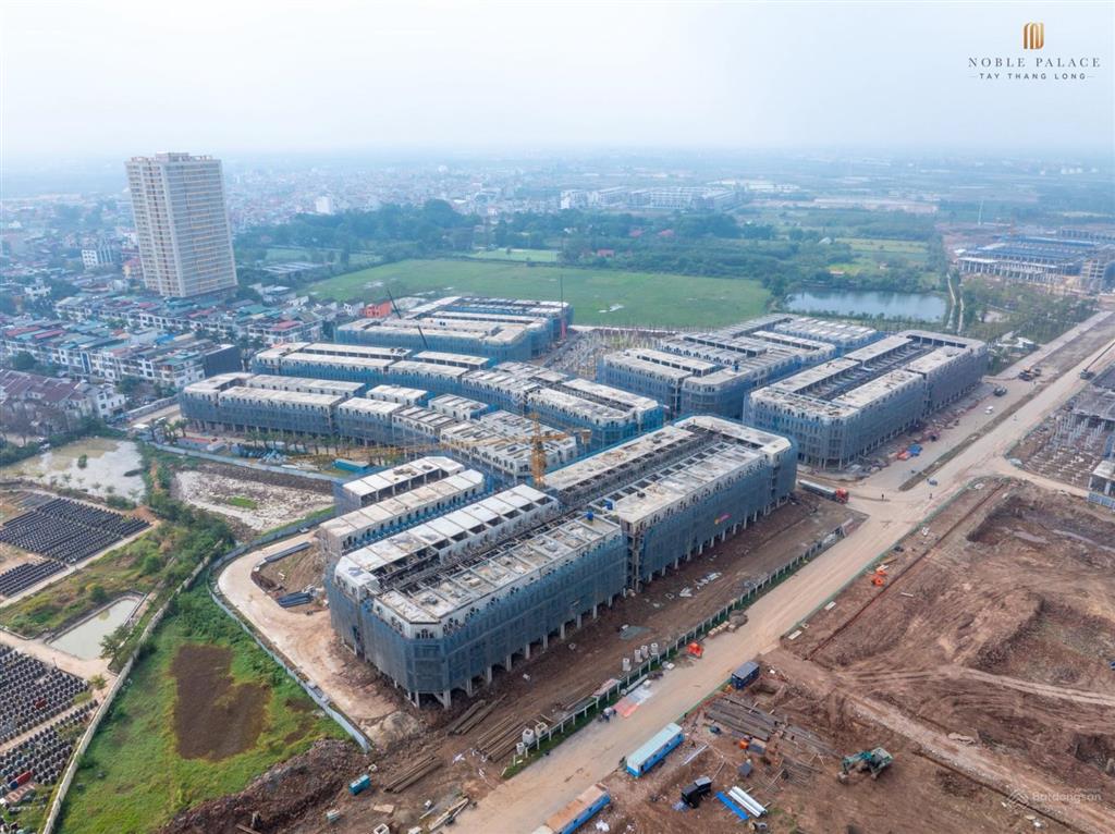 Shophouse 75m2 đường nối hoàng quốc việt kéo dài, đối diện bể bơi, view đẹp thoáng.