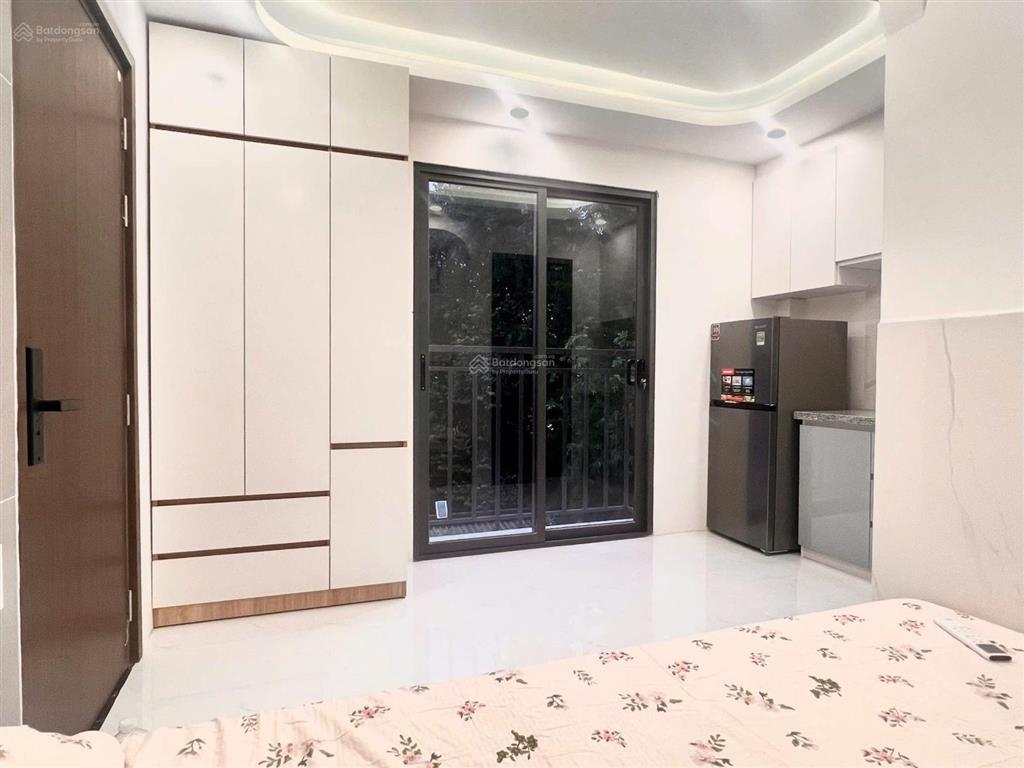 Bán nhà căn hộ dv 24p(21+3), thuê khoán 90tr/tháng 5 tầng đường nguyễn thị định quân 2. bán 17.8 ty