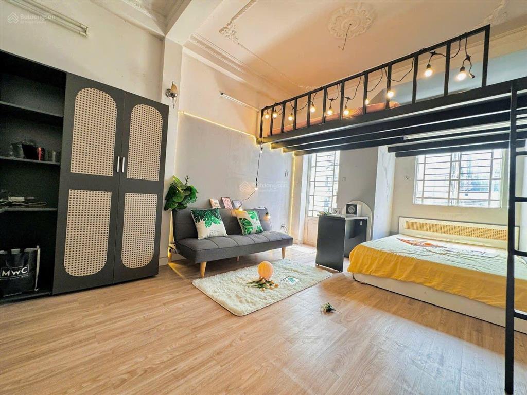 Hơn 6tr  duplex  2pn bancol  gần chợ nguyễn tri phương
