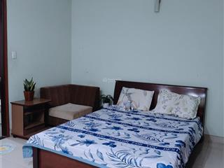 Cho thuê phòng  có giếng trời  đầy đủ nội thất, tiện nghi  chủ nhà thân thiện, hiếu khách