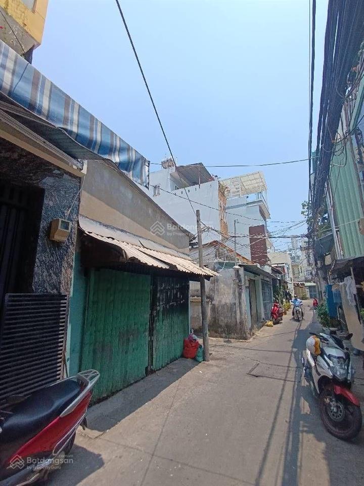 Bán nhà cũ tiện xây mới tám danh  hẻm xe hơi vf3 thông  phù hợp xây ở hoặc cho thuê  nhỉnh 5 tỷ