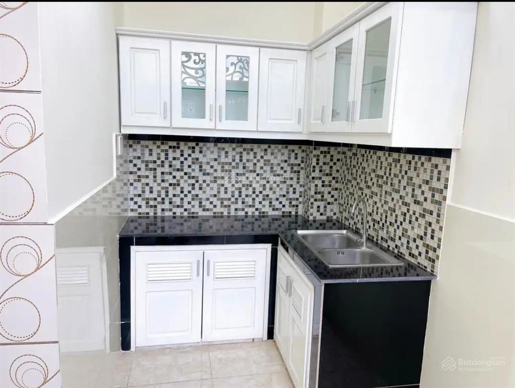 Bán nhà đẹp dương bá trạc q8  hẻm thông  51m2  4 tầng 3pn  sát bên q1  vị trí đẹp  nhỉnh 5 tỷ