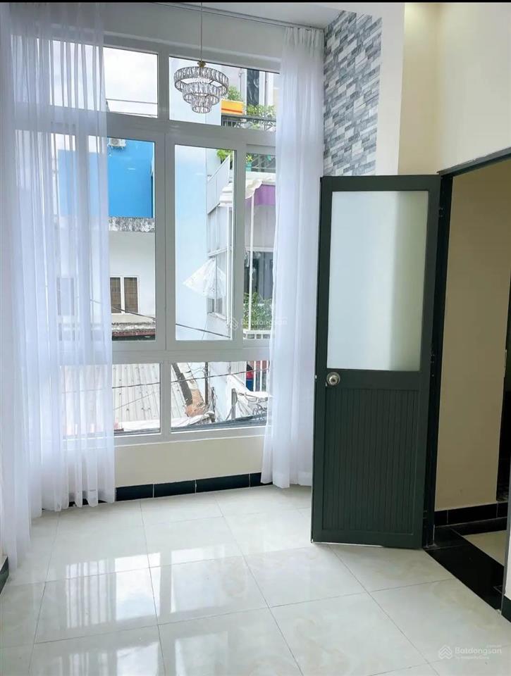 Bán nhà đẹp dương bá trạc q8  hẻm thông  51m2  4 tầng 3pn  sát bên q1  vị trí đẹp  nhỉnh 5 tỷ