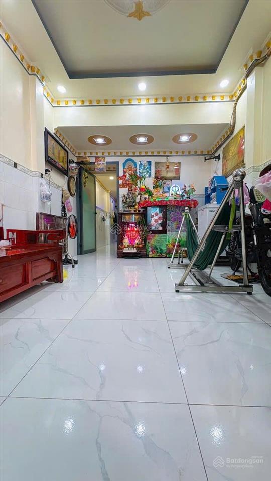 Bán nhà chính chủ hoài thanh q8  hẻm thông  70m2  ngang 5m nở hậu  2 tầng 4pn  nhỉnh 4 tỷ