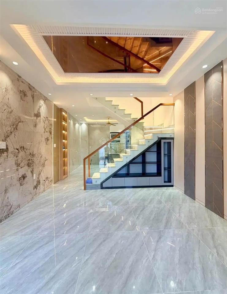 Nhà đẹp âu dương lân  khu cao tầng dân trí cao  hẻm xe hơi  60m2  4 tầng 4pn  nhỉnh 8 tỷ
