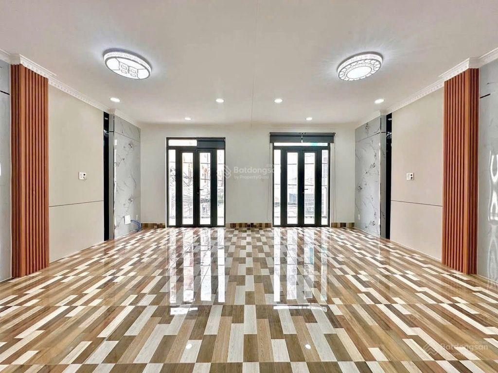 Nhà đẹp lê văn quới  hẻm xe hơi 8m  60m2  ngang 6m  vừa ở vừa kinh doanh  5 tầng6pn  hơn 8 tỷ