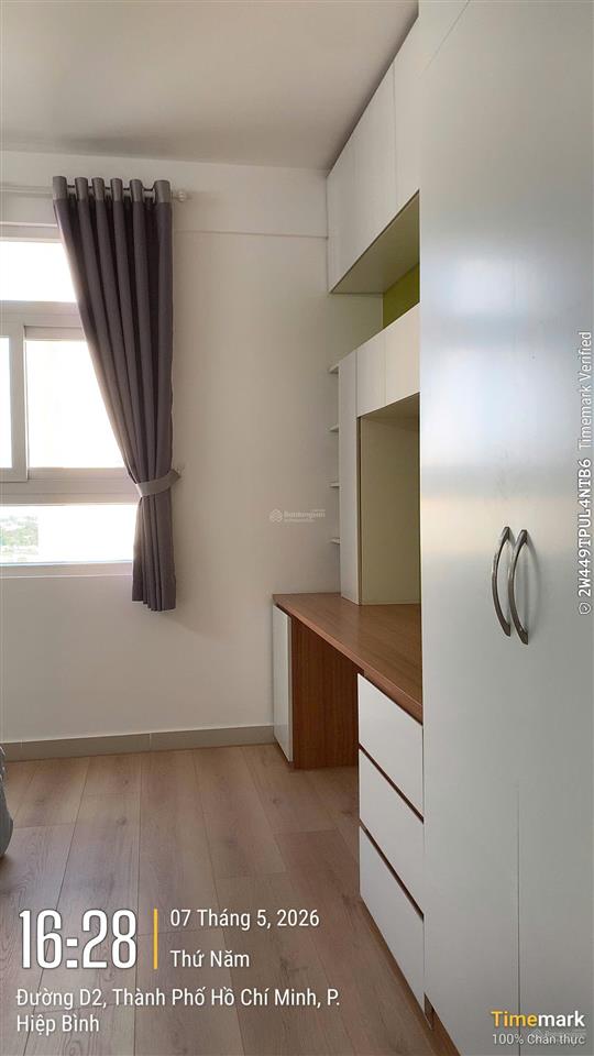 Cần tiền bán rẻ gấp căn hộ góc sunview town thủ đức hướng đông nam sổ hồng sẵn công viên ven sông
