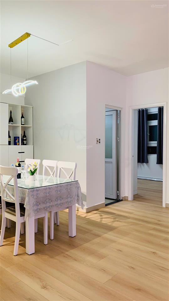 Cần tiền bán rẻ gấp căn hộ góc sunview town thủ đức hướng đông nam sổ hồng sẵn công viên ven sông