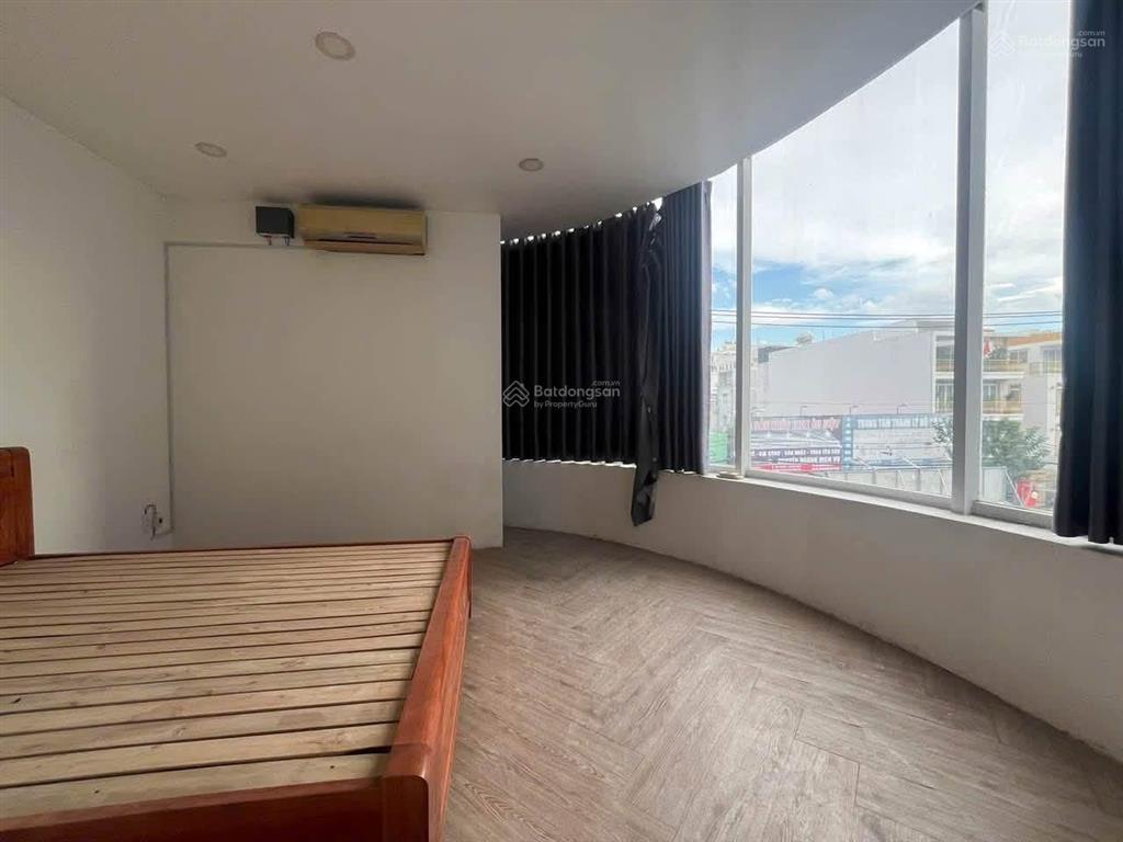 Siêu phẩm 2 phòng ngủ 75m2 ngay nguyễn thị thập cạnh lotte