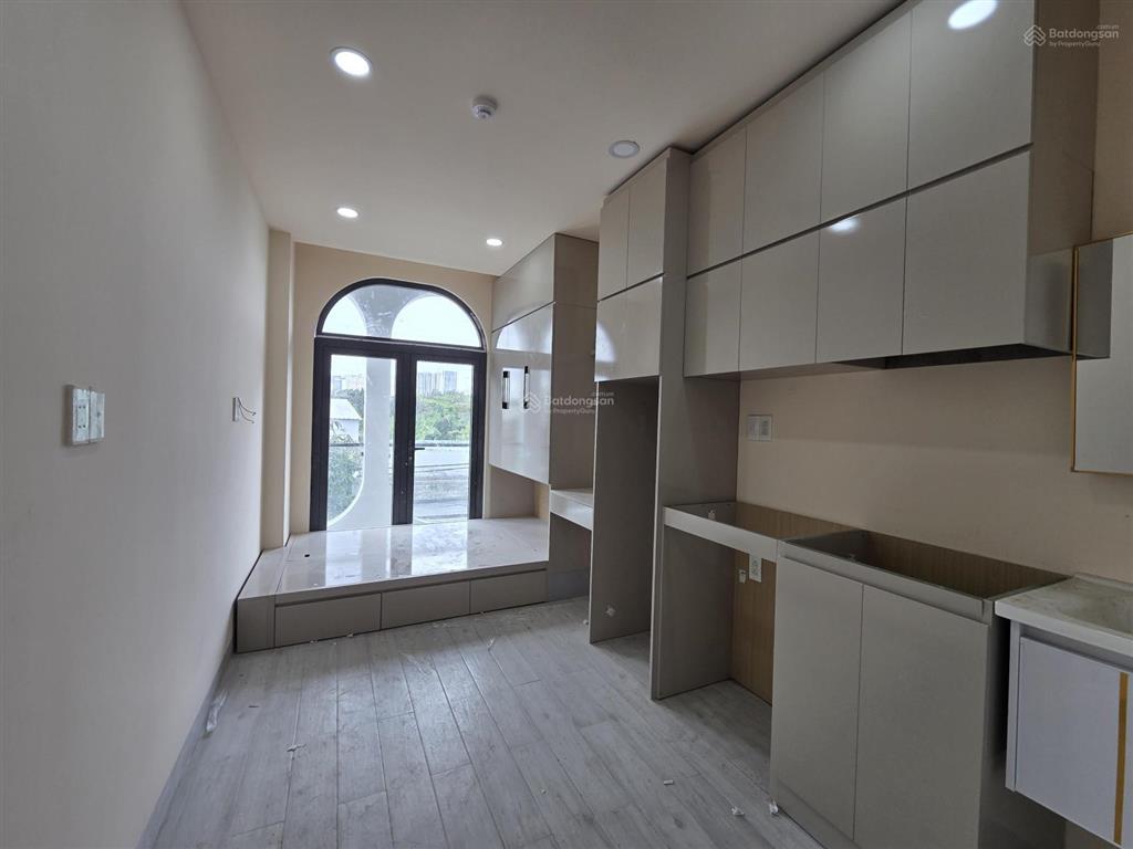 Khai trương căn hộ ban công có máy giặt riêng giá nổi bật ngay phước kiển