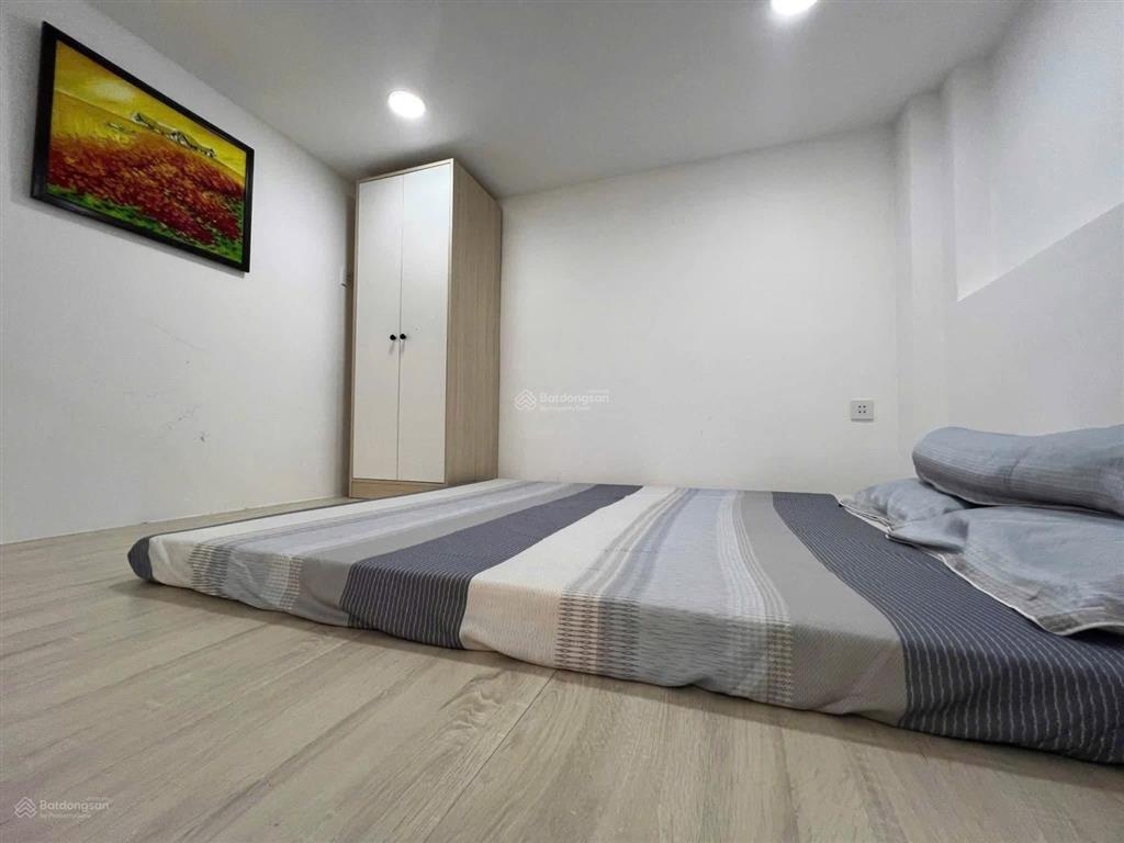 Cho thuê phòng duplex full nội thất có máy giặt sát bên trường đại học tài chính marketing