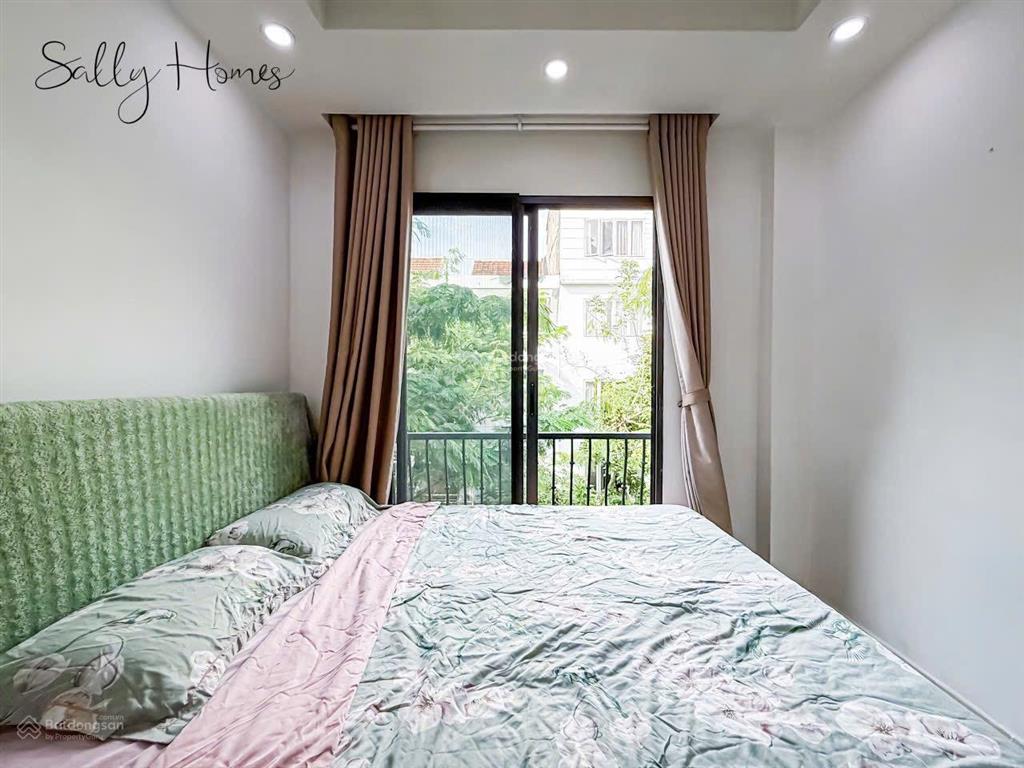 Cho thuê căn hộ ban công nội khu hưng gia phú mỹ hưng