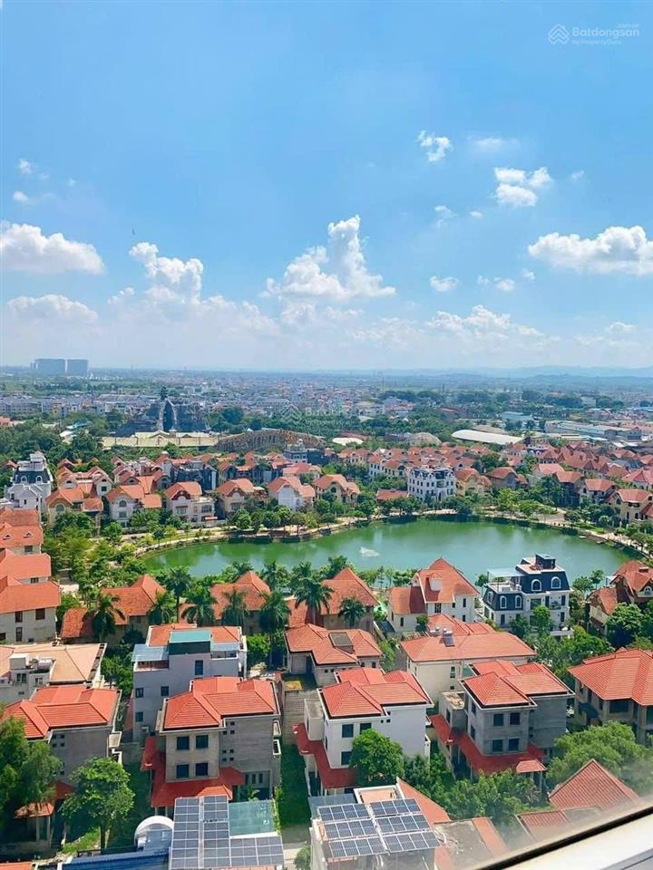 Chính chủ cần bán cực gấp cắt lỗ giảm sâu căn 66m2 2pn2vs toà gemek 2 giá chỉ 4 tỷ full đồ đẹp