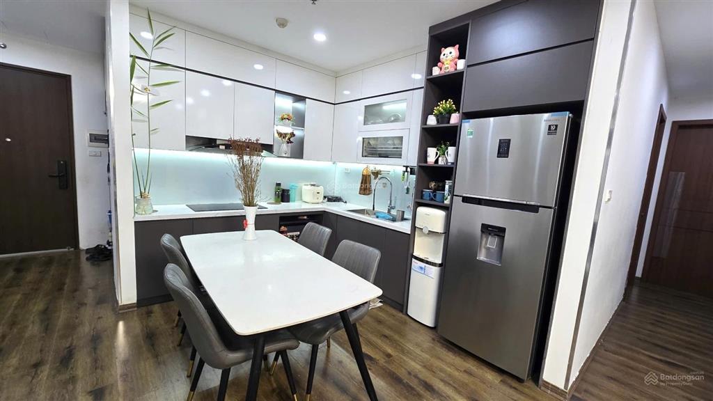 Chính chủ bán gấp căn 3pn 96,8m2 toà thăng long capital an khánh ban công đông nam giá giảm sâu
