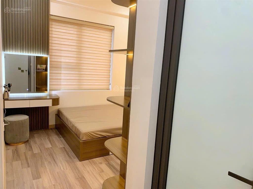 Cần bán gấp giảm sâu 300 triệu căn 2n2vs 66m2 toà gemek2 hướng mát view thoáng