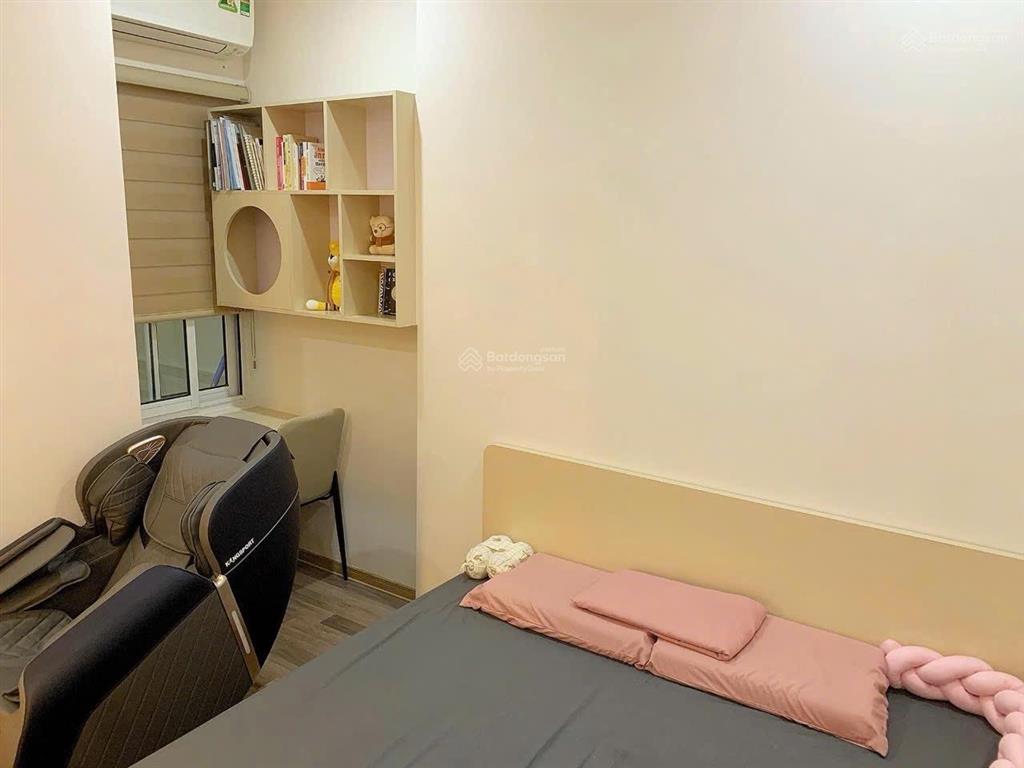 Cần bán gấp giảm sâu 300 triệu căn 2n2vs 66m2 toà gemek2 hướng mát view thoáng