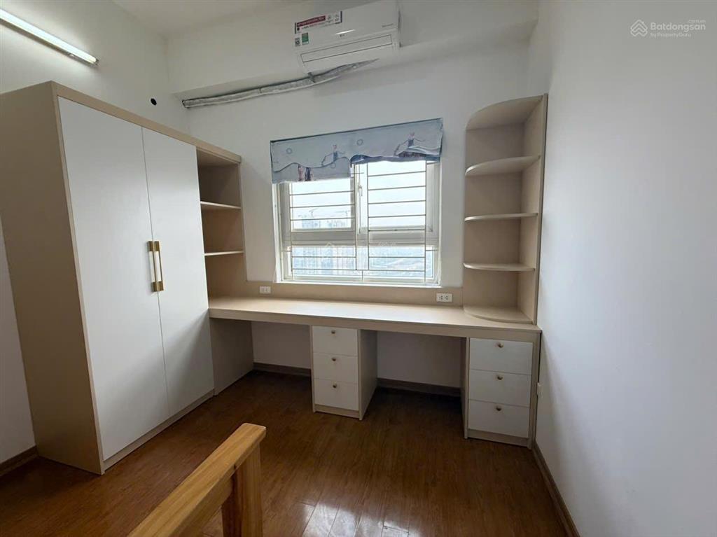 Chính chủ bán gấp căn 2n2vs toà gemek1 lê trọng tấn 60m2 full hết giá chỉ 3,68 tỷ, sẵn sổ chính chủ