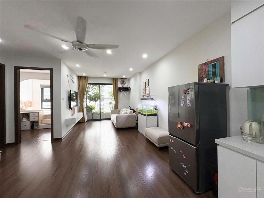 Tôi chính chủ cần bán căn hộ 70m2 tầng 25 toà thăng long capital an khánh, có sổ, giá giảm sâu
