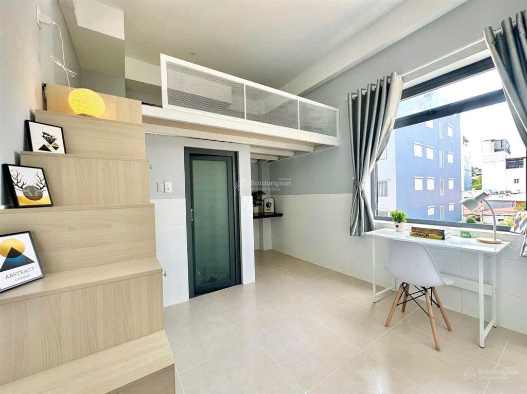 Phòng có gác full nội thất ngay nguyễn trãi q5