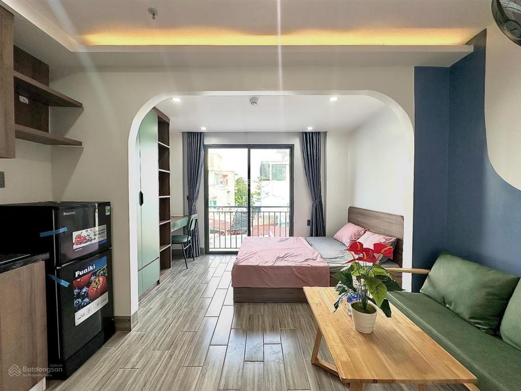 Studio full nội thất có ban công nằm ngay lý chính thắng q3