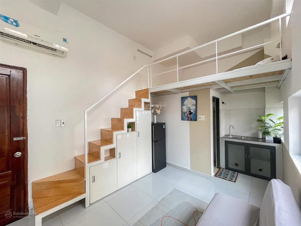 Trống phòng có gác full nội thất ngay đại học văn lang cs3