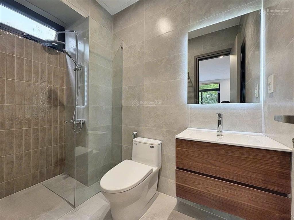 Cho thuê căn hộ siêu phẩm hiện đại full nội thất ngay lý chính thắng q3