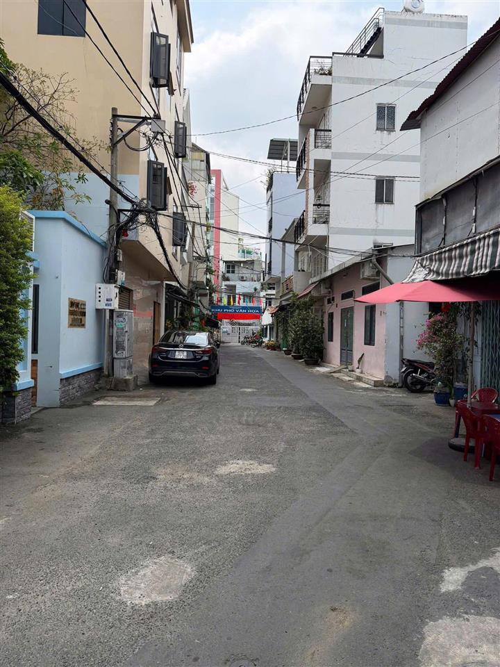 Hẻm xe tải  sát mặt tiền  khuvip phú nhuận ngay hoàng văn thụ  30m2  2tầng mới 100%  6.25 tỷ