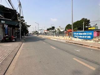 Đất mặt tiền bờ kênh  thạnh lộc 31, quận 12  5m x 42m  đường nhựa 10m  9,95 tỷ.