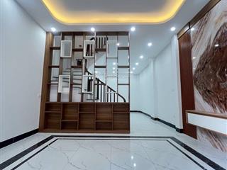 Chú lương cần bán nhanh nhà mới coong  ở luôn quang trung hà đông. dt 46m2  4 tầng  5,6 tỷ