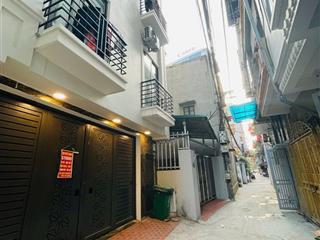 Tòa căn hộ dịch vụ phú xá phú thượng, 34 phòng khép kín dòng tiền 135 triệu/ tháng. 130m2x 9 tầng