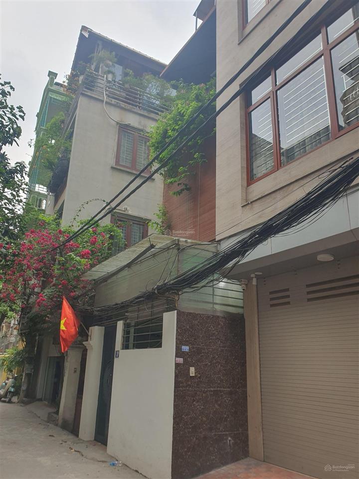 Nhà đẹp phú thượng dân xây tâm huyết 3 thoáng ở ngay trung tâm phú thượng khu vực dân trí cao.