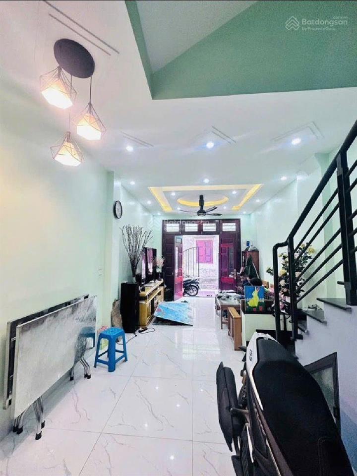 Nhà đẹp phú thượng dân xây tâm huyết 3 thoáng ở ngay trung tâm phú thượng khu vực dân trí cao.