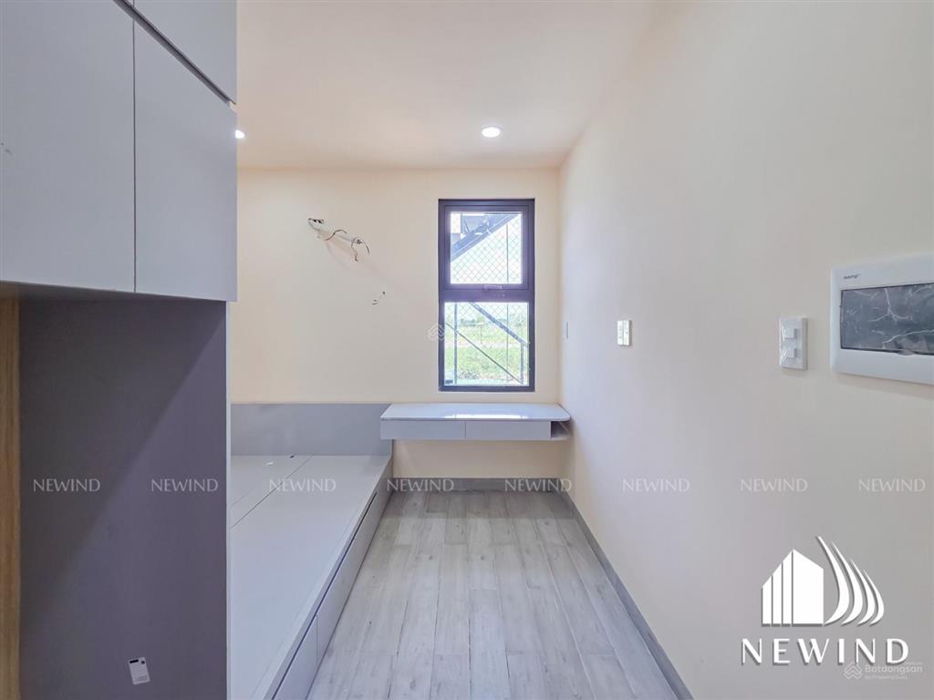 Studio cửa sổ mới 100% 4tr5 full nội thất máy giặt riêng, tủ lạnh, đại học tôn đức thắng, mở (ou)