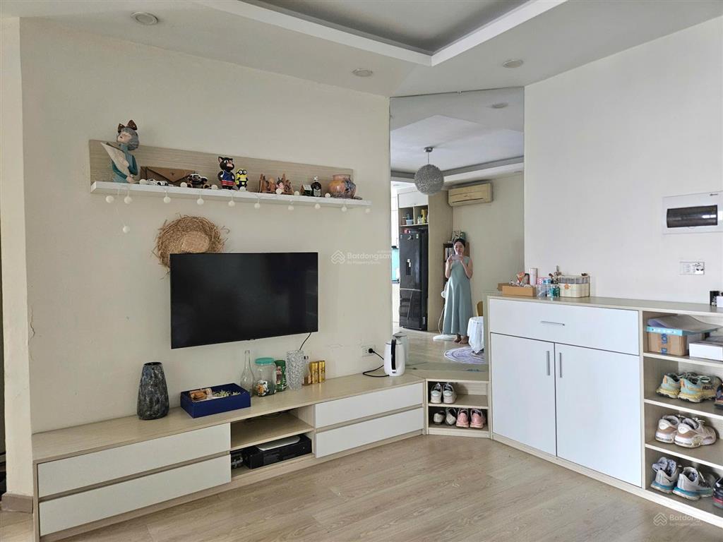 Mình là chủ nhà, cho thuê cc 2pn, 1wc, 65m2 tại d22 bộ tư lệnh biên phòng, 12 triệu vnd